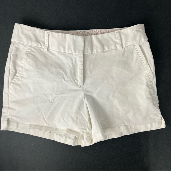 Ann Taylor LOFT Pure White Rivera shorts Size 4 Small - Picture 3 of 8